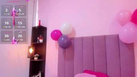 holly online show from 11/05/25, 08:31