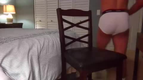 hooshung_mvers8 online show from 12/07/24, 03:58