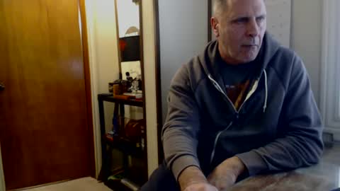 Snapshot of hoosierdadddy4u chatting on 03/04/25, 05:45 Jayson online show from 03/04/25, 05:45