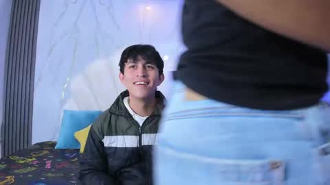 hoot_booys_ online show from 04/20/26, 09:38