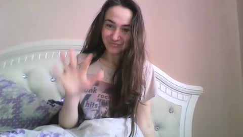 Snapshot of hootloove69 chatting on 01/18/25, 08:10 hootloove69 online show from 01/18/25, 08:10