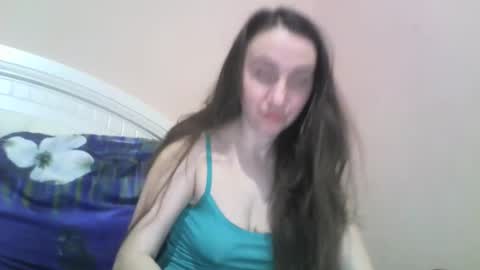 Snapshot of hootloove69 chatting on 01/25/25, 08:21 hootloove69 online show from 01/25/25, 08:21