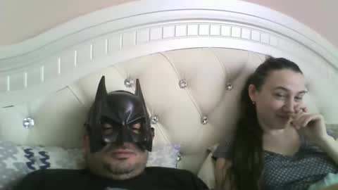 Snapshot of hootloove69 chatting on 10/18/25, 10:27 hootloove69 online show from 10/18/25, 10:27