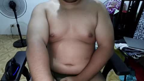 Snapshot of hopefulcub chatting on 09/28/25, 08:31 hopefulcub online show from 09/28/25, 08:31