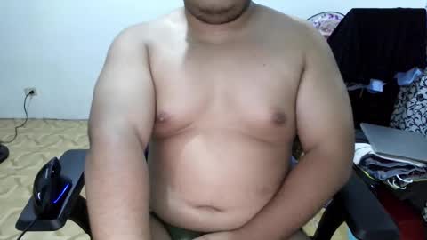 Snapshot of hopefulcub chatting on 09/30/25, 11:15 hopefulcub online show from 09/30/25, 11:15