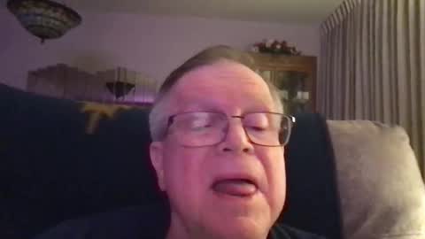 Snapshot of horndog69b chatting on 01/12/26, 08:08 horndog online show from 01/12/26, 08:08