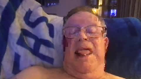 Snapshot of horndog69b chatting on 08/09/26, 07:46 horndog online show from 08/09/26, 07:46