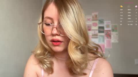 Audrey online show from 01/31/25, 03:41