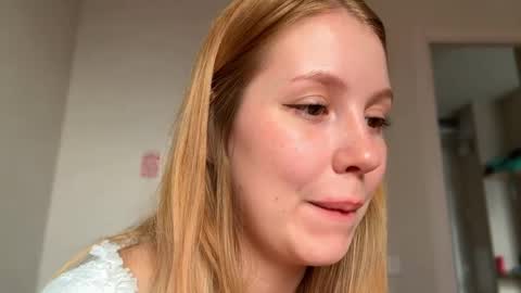 Audrey online show from 04/25/26, 02:14