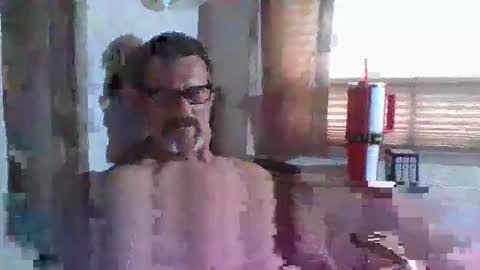 Snapshot of horneyjoe48 chatting on 06/01/26, 02:46 joey online show from 06/01/26, 02:46