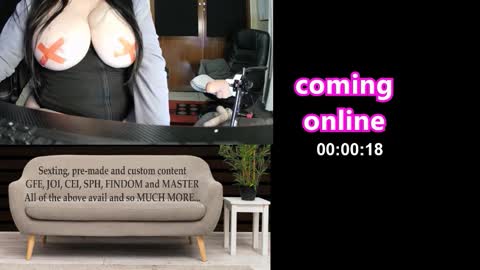 Snapshot of horny_amature_couple chatting on 10/05/25, 07:01 Misty online show from 10/05/25, 07:01