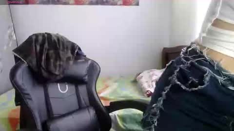 Snapshot of horny_and_daring chatting on 05/29/26, 12:25 horny and daring online show from 05/29/26, 12:25