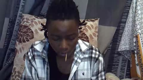 Leila online show from 03/10/26, 06:35