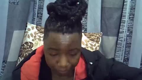 Leila online show from 04/05/26, 06:38