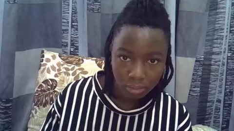 Leila online show from 04/21/26, 09:59