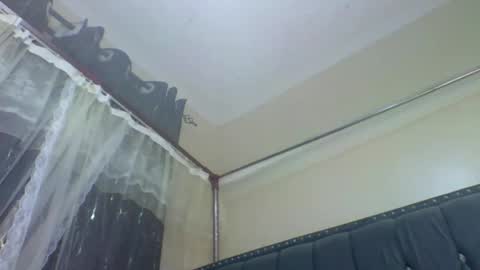 horny_ebony546069 online show from 05/19/26, 02:29