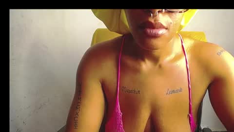 horny_ebonygirl_ online show from 03/21/26, 08:30