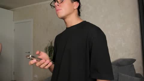 Extaz Athrey Howard online show from 03/04/26, 01:17