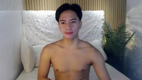 Snapshot of horny_jamesxx chatting on 05/20/26, 12:39 cum boy james online show from 05/20/26, 12:39