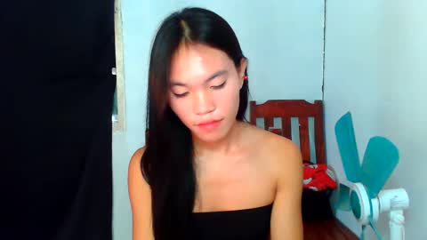 Snapshot of horny_lory chatting on 06/07/26, 10:24 baninay online show from 06/07/26, 10:24