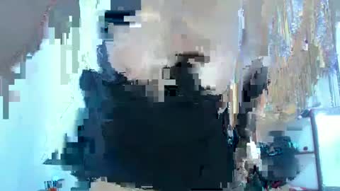 Snapshot of horny_mommy17 chatting on 01/22/25, 07:13 armina online show from 01/22/25, 07:13
