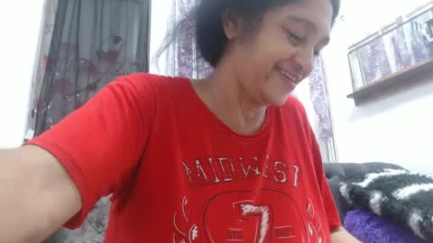 Snapshot of horny_mommy17 chatting on 03/10/25, 01:45 armina online show from 03/10/25, 01:45
