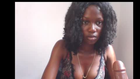 Snapshot of horny_pettie chatting on 10/23/25, 01:21 Anabel online show from 10/23/25, 01:21