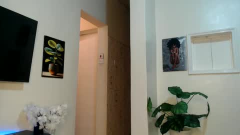 horny_princcess online show from 01/01/25, 09:17