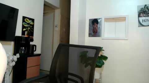 horny_princcess online show from 03/06/25, 01:27