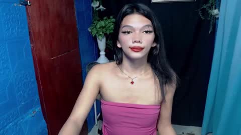 Rhiana online show from 02/04/26, 01:00