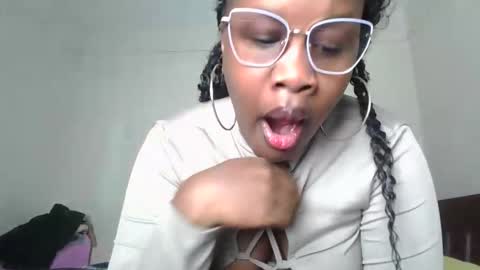 Lucy online show from 02/28/26, 12:06