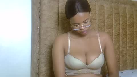 horny_sexy_baby online show from 01/06/26, 08:07