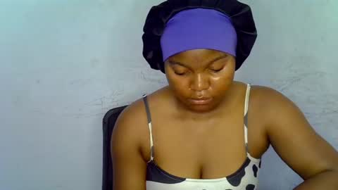 Snapshot of horny_slut0 chatting on 06/09/26, 10:27 Thelma online show from 06/09/26, 10:27
