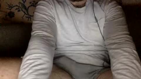 horny_thick_cock online show from 01/17/25, 04:49