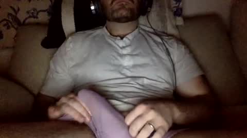 horny_thick_cock online show from 11/26/25, 04:02