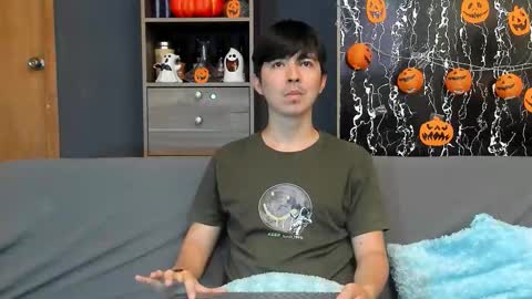 Alex and Camilo online show from 11/02/25, 08:22