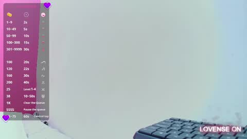 Snapshot of hornybarelylegalgirl chatting on 03/05/25, 03:18 Khloe online show from 03/05/25, 03:18