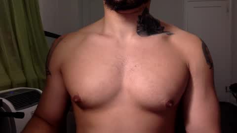 Snapshot of hornybbcxx chatting on 12/30/24, 04:09 hornybbcxx online show from 12/30/24, 04:09