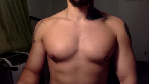 Snapshot of hornybbcxx chatting on 12/30/24, 11:17 hornybbcxx online show from 12/30/24, 11:17