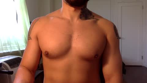 Snapshot of hornybbcxx chatting on 01/29/25, 07:00 hornybbcxx online show from 01/29/25, 07:00