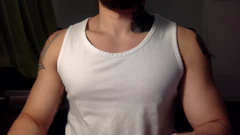 Snapshot of hornybbcxx chatting on 02/25/25, 03:31 hornybbcxx online show from 02/25/25, 03:31