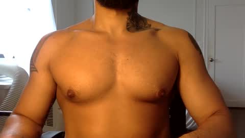 Snapshot of hornybbcxx chatting on 09/24/25, 05:05 hornybbcxx online show from 09/24/25, 05:05