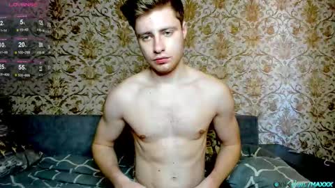 Max online show from 03/15/26, 09:48