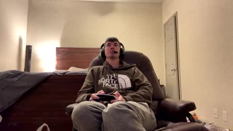 Justin 7 inches online show from 12/01/24, 10:10