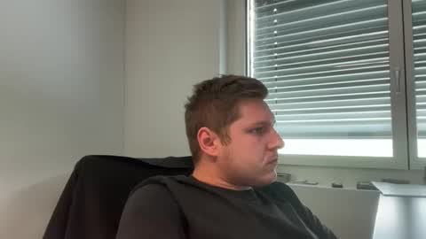 hornyboy95300 online show from 10/13/25, 08:03