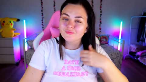 Snapshot of hornycakee chatting on 12/03/24, 02:14 HornyCakee online show from 12/03/24, 02:14