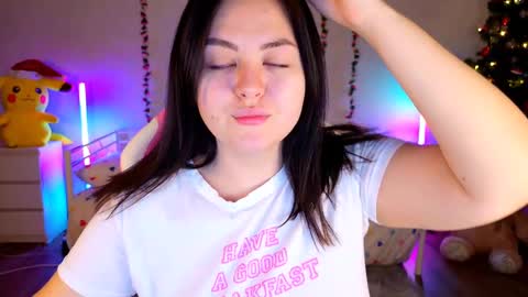 Snapshot of hornycakee chatting on 12/19/24, 02:12 HornyCakee online show from 12/19/24, 02:12