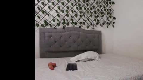 hornychill_ online show from 04/23/26, 07:09