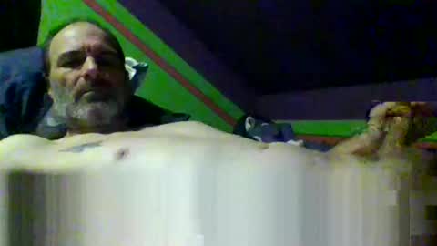 Snapshot of hornycountryman1972 chatting on 10/04/25, 06:11 hornycountryman online show from 10/04/25, 06:11