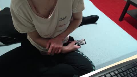 Snapshot of hornycouple21x chatting on 02/06/25, 10:32 HornyCouple89 online show from 02/06/25, 10:32